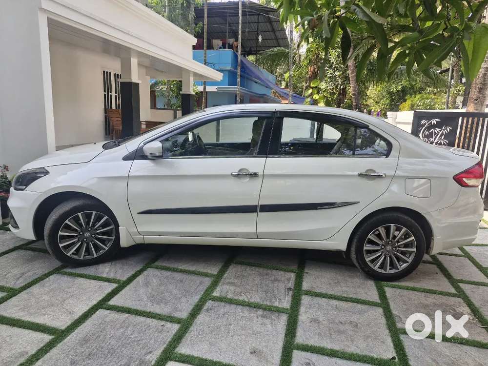 Maruti Suzuki Ciaz 2022 Petrol 75000 Km Driven