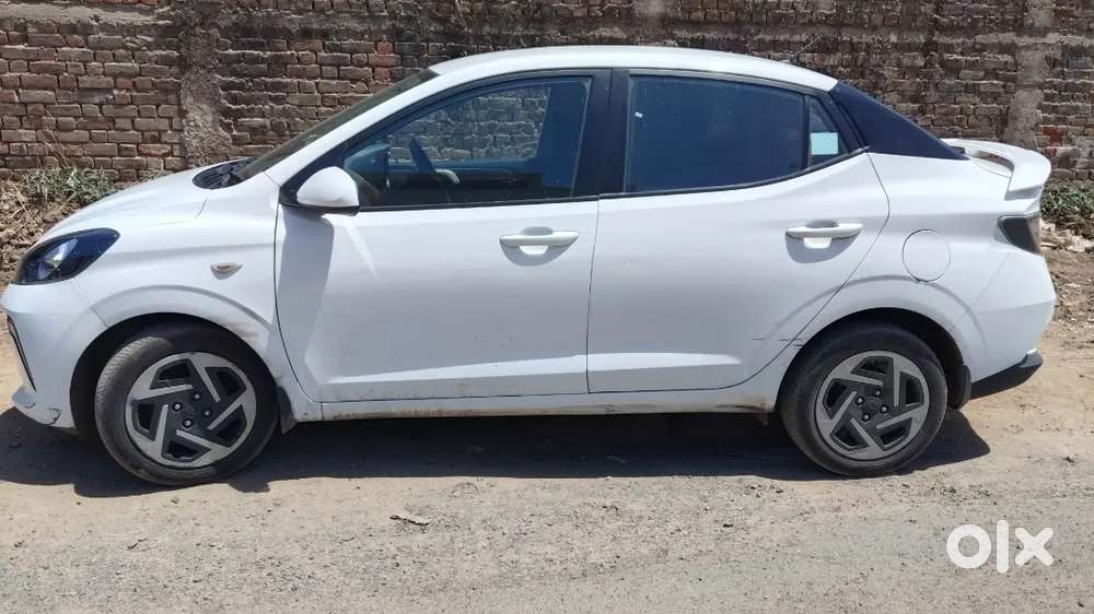 Hyundai Aura 2024 Cng & Hybrids 50000 Km Driven