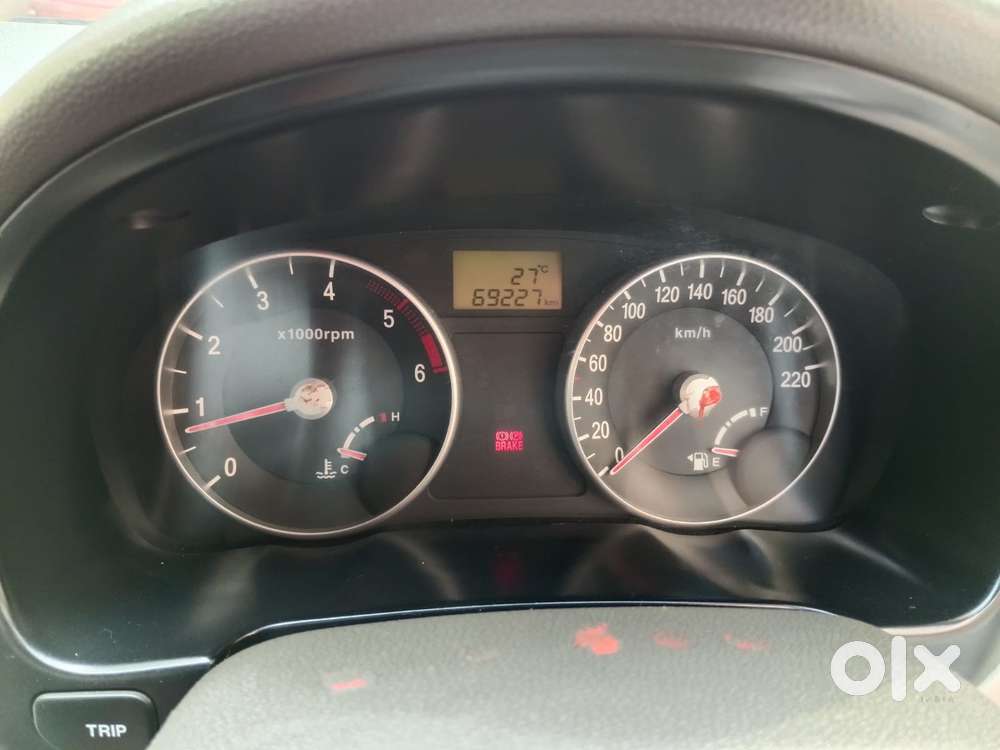 Hyundai Verna Crdi Vgt Sx 1.5, 2010, Diesel