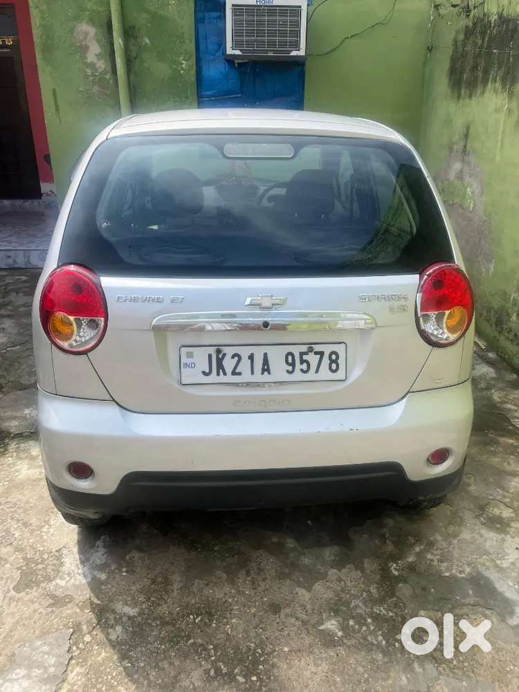Chevrolet Spark 2014 Petrol 70000 Km Driven