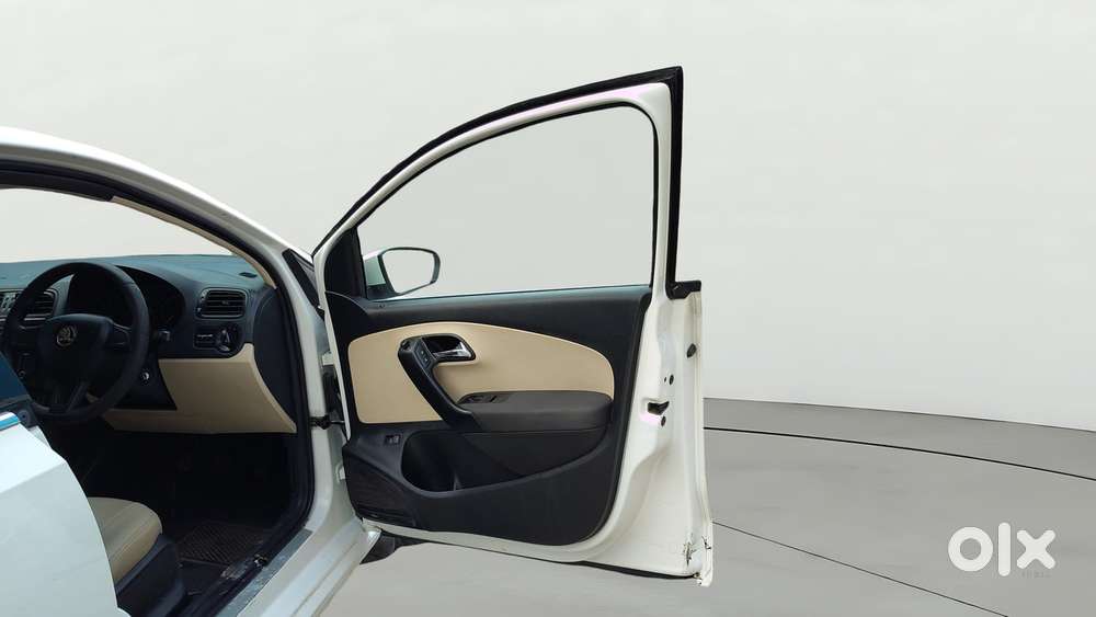 Skoda Rapid 1.0 Tsi Active, 2021, Petrol