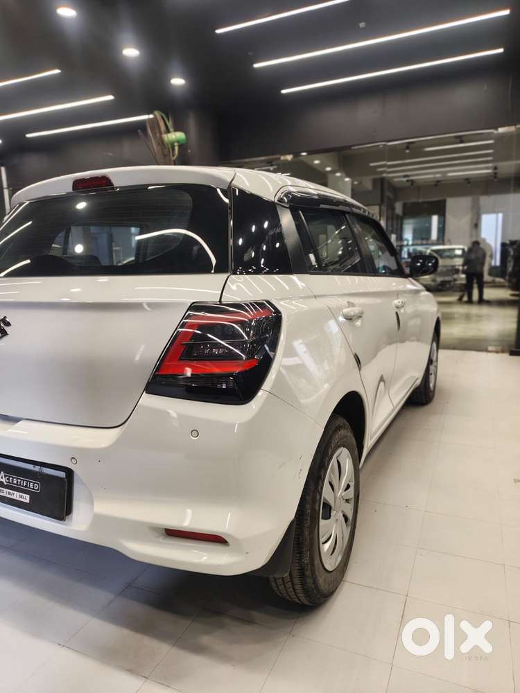 Maruti Suzuki Swift Vxi Optional, 2024, Petrol