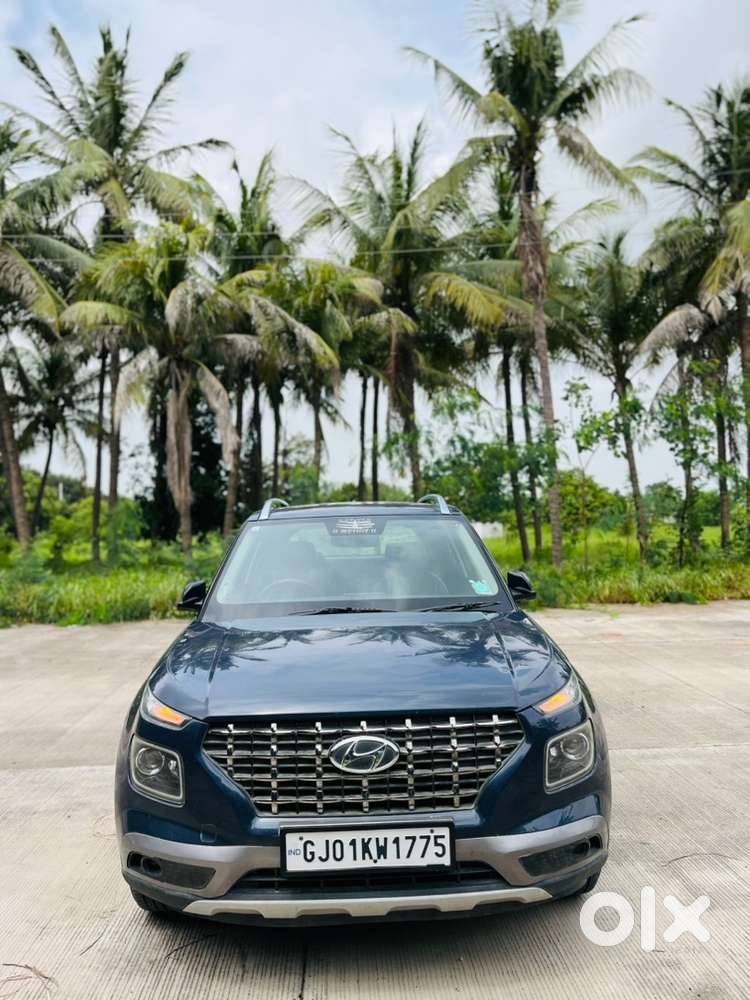 Hyundai Venue 2019 Diesel 55000 Km Driven