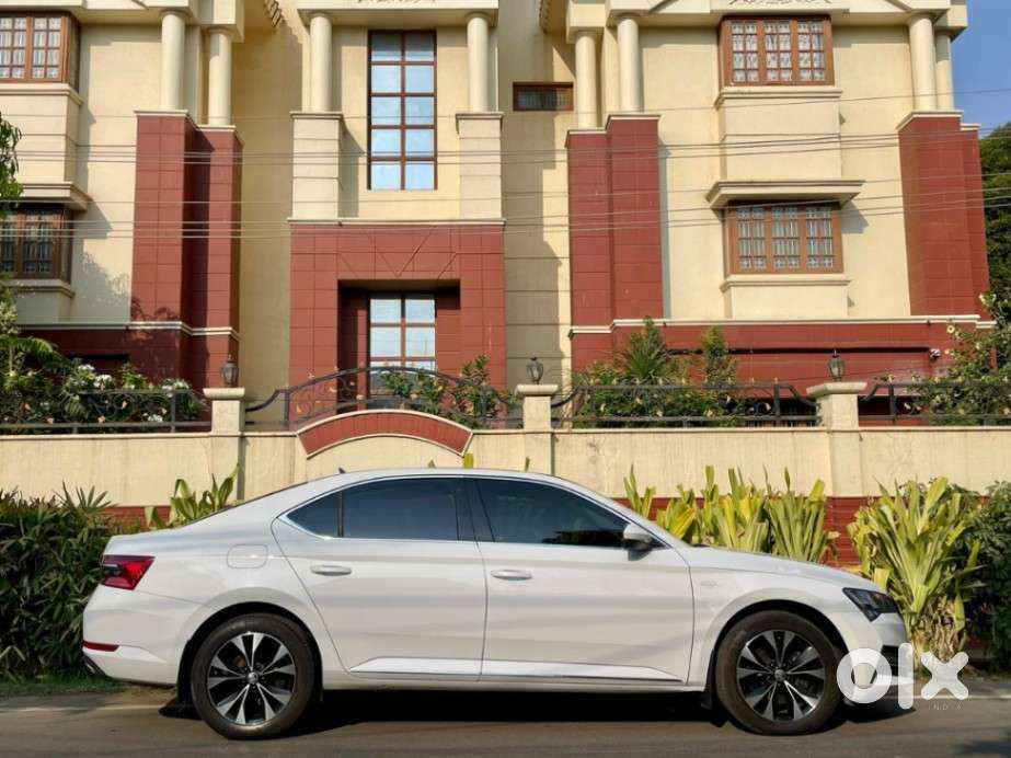Skoda Superb Lk 1.8 Tsi At, 2020, Petrol