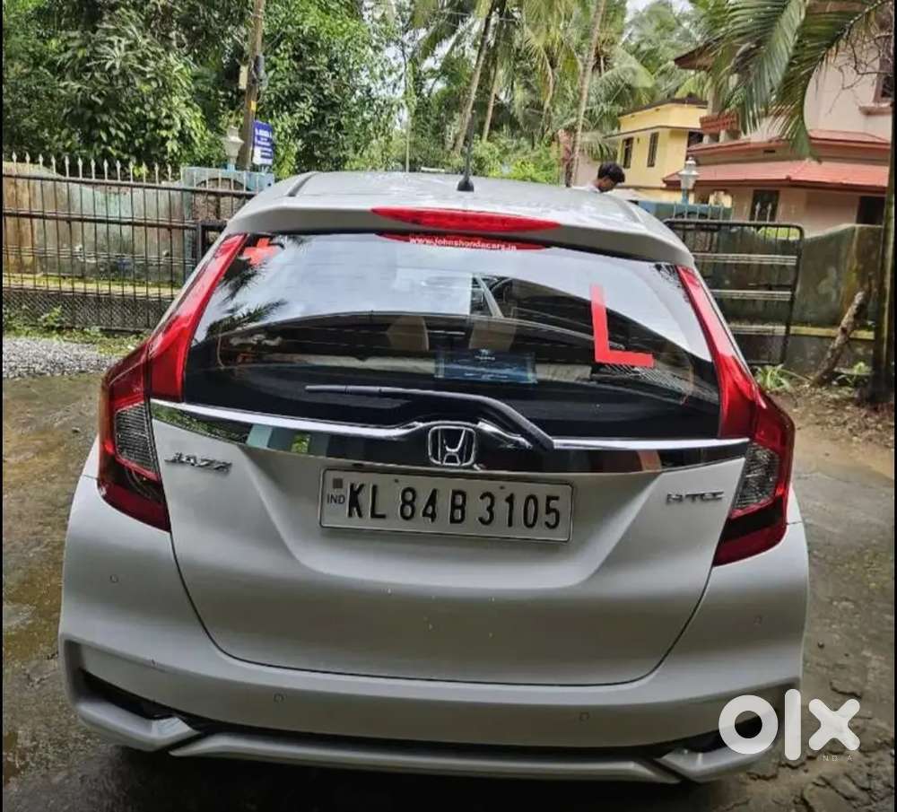 Honda Jazz 2023 Petrol Only 7000 Km Driven, Lady Doctor Used