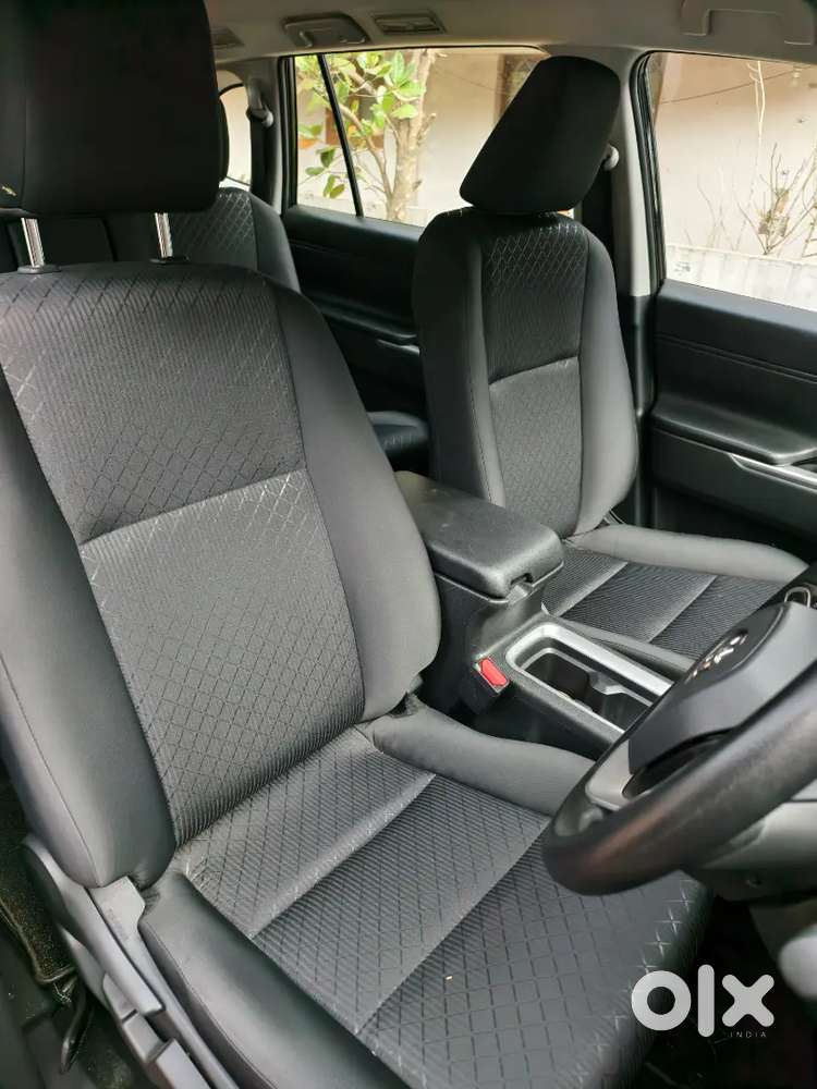 Toyota Innova Hycross 2024 Petrol Well Maintained