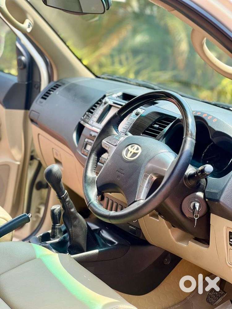 Toyota Fortuner 3.0 4x4 Manual, 2014, Diesel