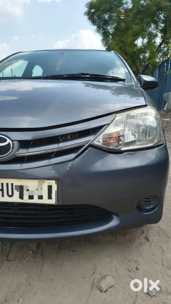 Toyota Etios Liva 2013