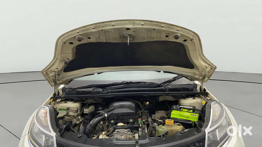 Tata Nexon 1.2 Revotron Xma, 2019, Petrol
