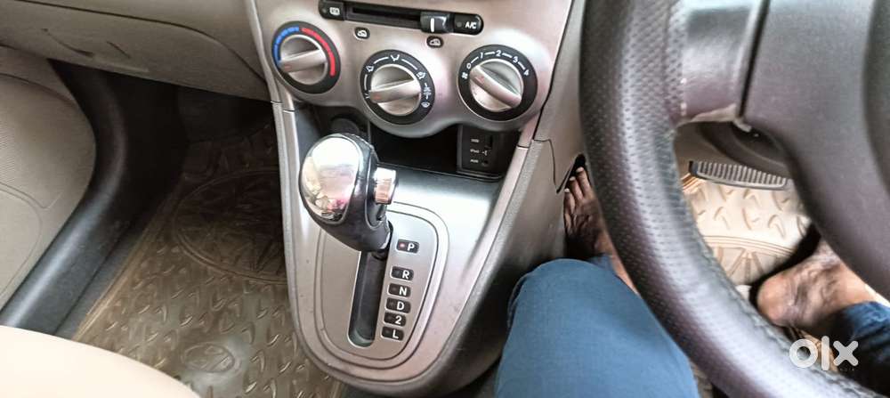 Hyundai I10 Sportz At, 2013, Petrol