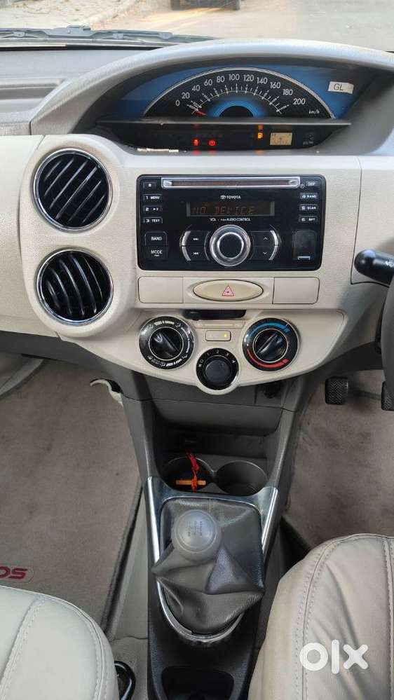 Toyota Etios Liva 2013-2014 G Xclusive Edition, 2014, Petrol