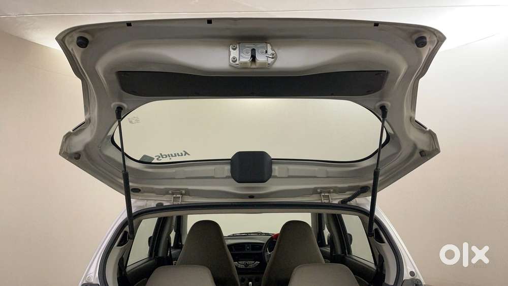 Maruti Suzuki Alto K10 1.0 Vxi Amt, 2016, Petrol