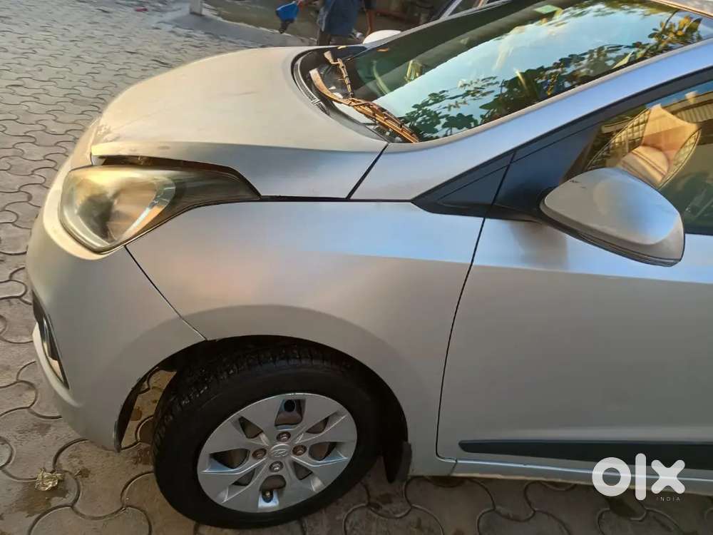 Hyundai Xcent 2014 Petrol Well Maintained