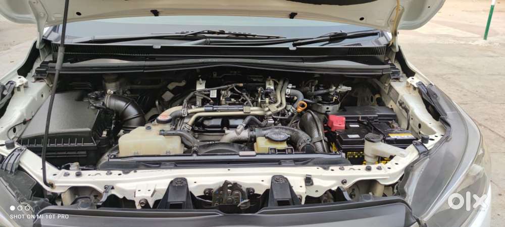 Toyota Innova Crysta 2.4 Gx Mt, 2018, Diesel