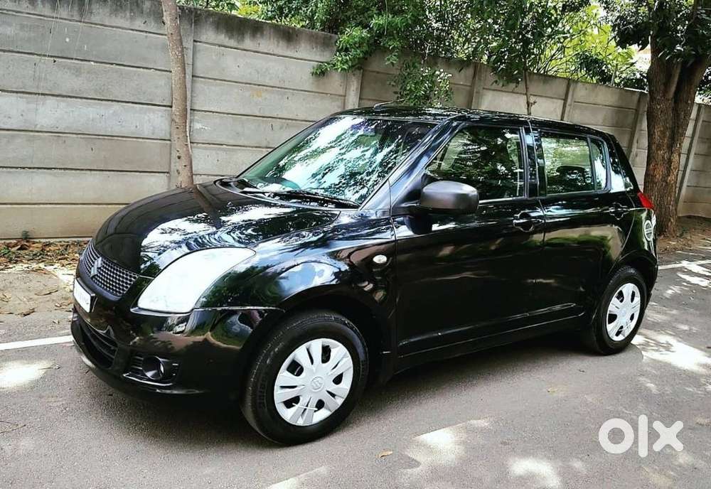 Maruti Suzuki Swift Vxi Bsiv, 2010, Petrol