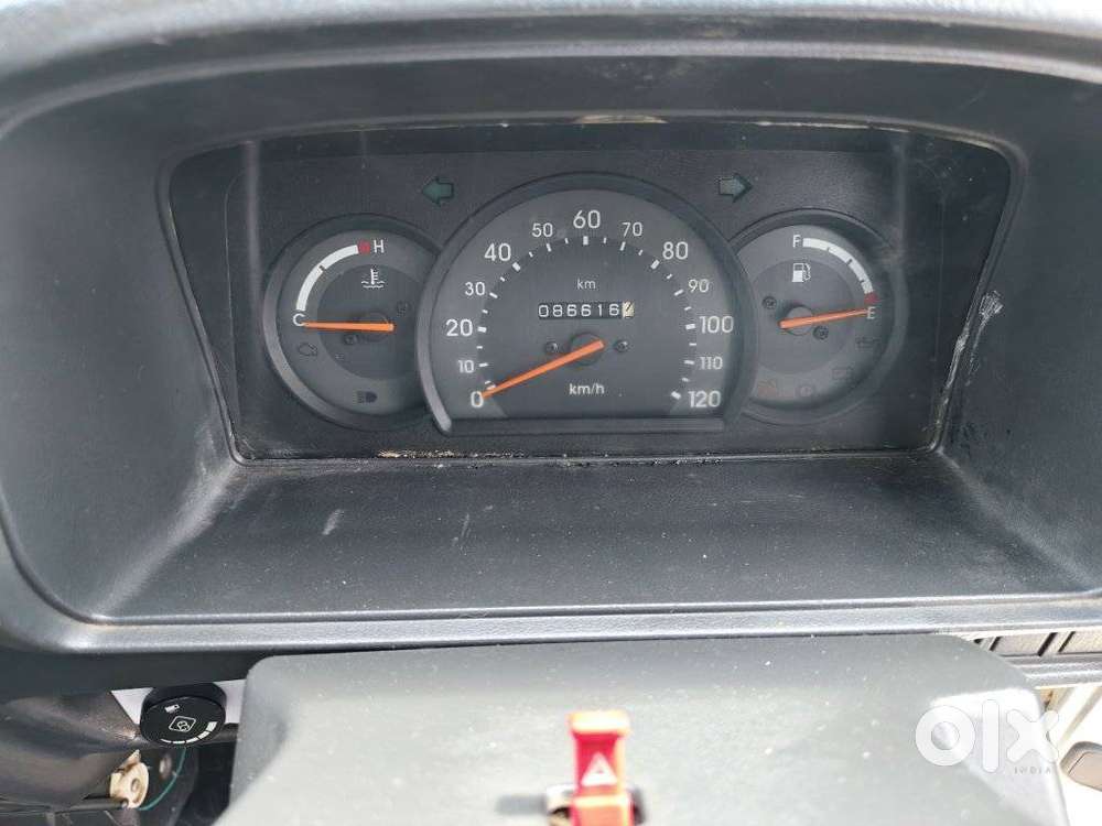Maruti Suzuki Omni 8 Seater, 2016, Petrol