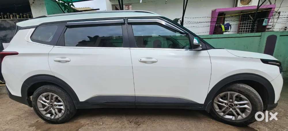 Kia Carens 2022 1st Owner