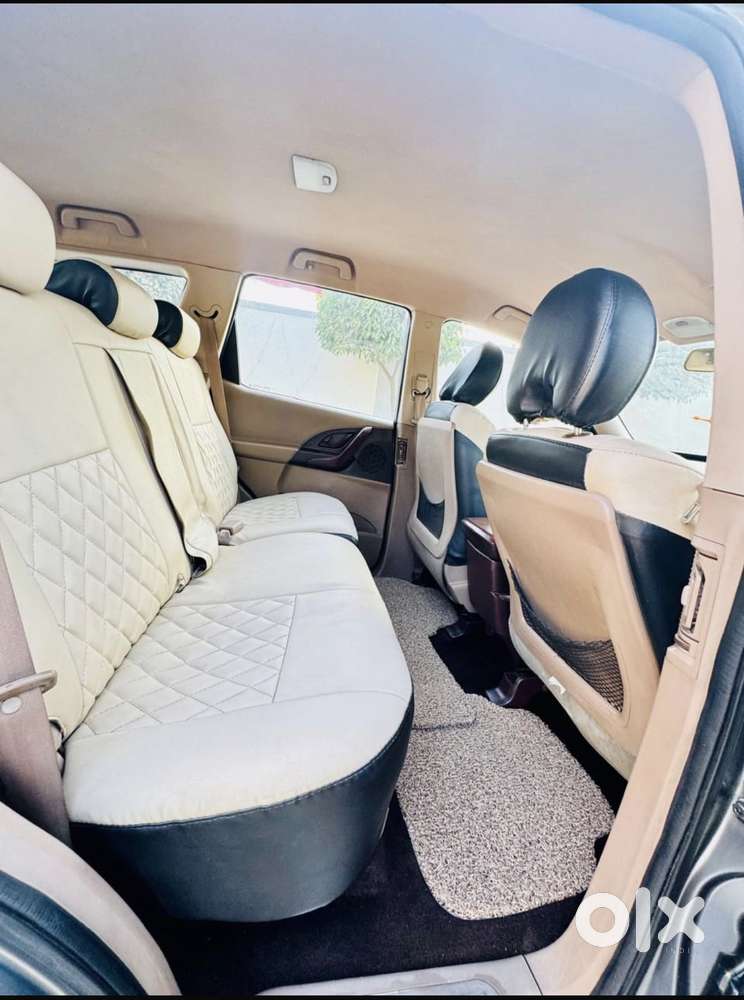 Mahindra Xuv500 W4, 2015, Diesel