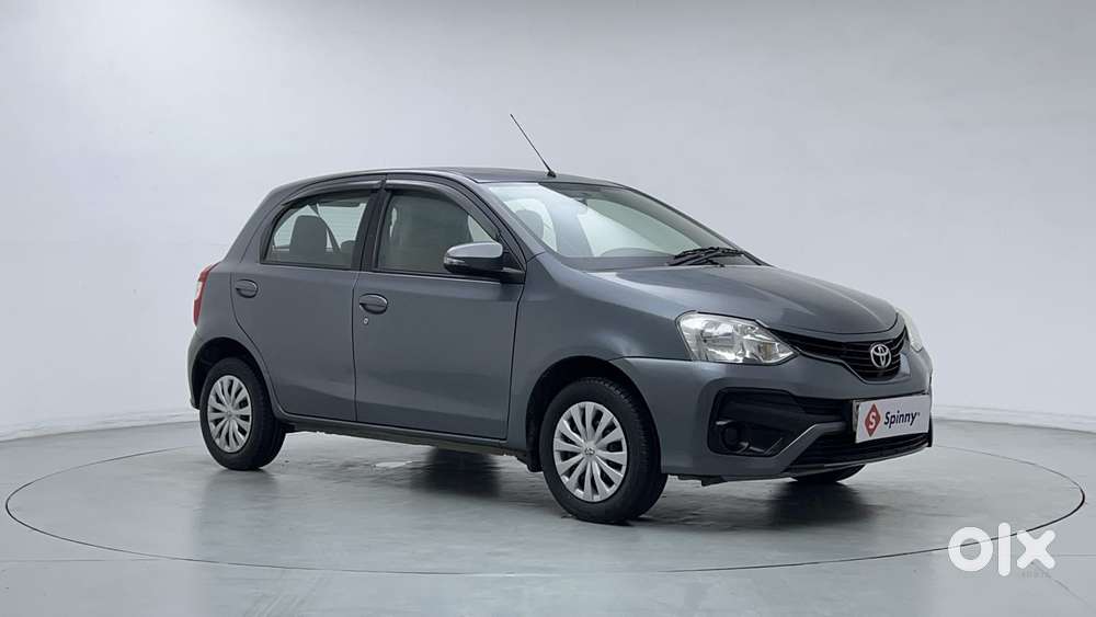 Toyota Etios Liva 2011-2012 V, 2017, Petrol