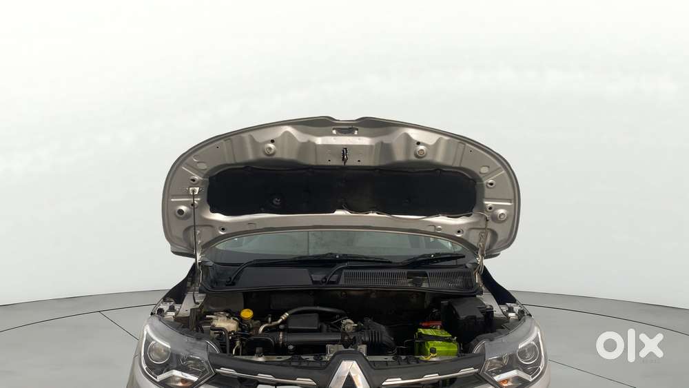 Renault Triber Rxz, 2020, Petrol