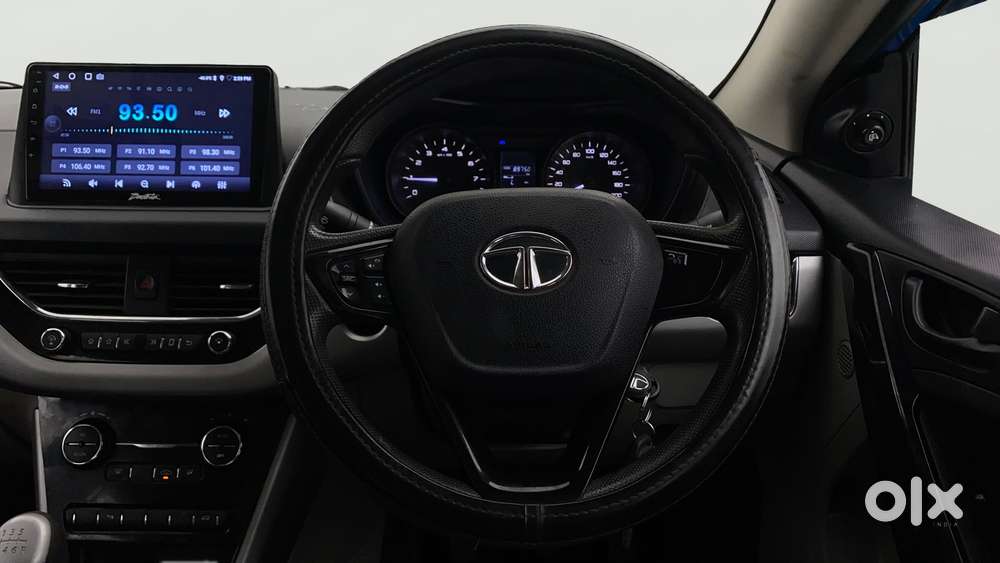 Tata Nexon 1.2 Revotron Xt, 2018, Petrol