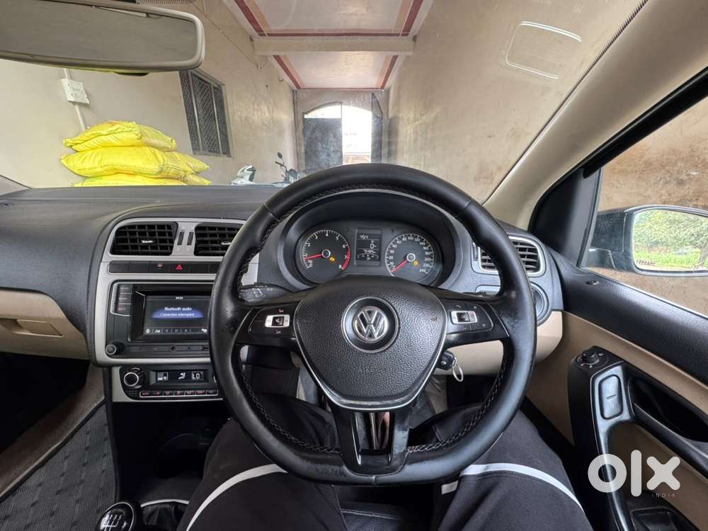 Volkswagen Polo Manual 2017