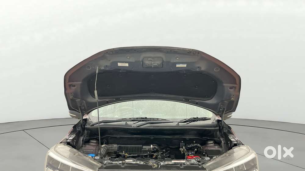 Maruti Suzuki Xl6 Alpha, 2021, Petrol