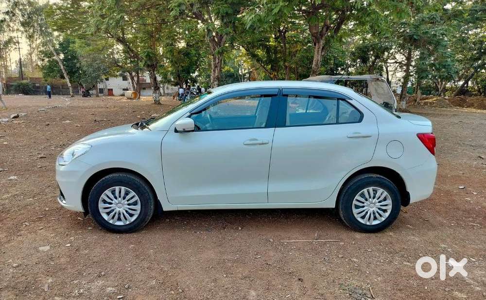 Maruti Suzuki Dzire 1.2 Vxi, 2024, Petrol