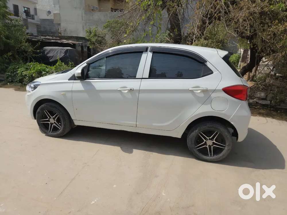 Tata Tiago 2017 Cng & Hybrids 92000 Km Driven
