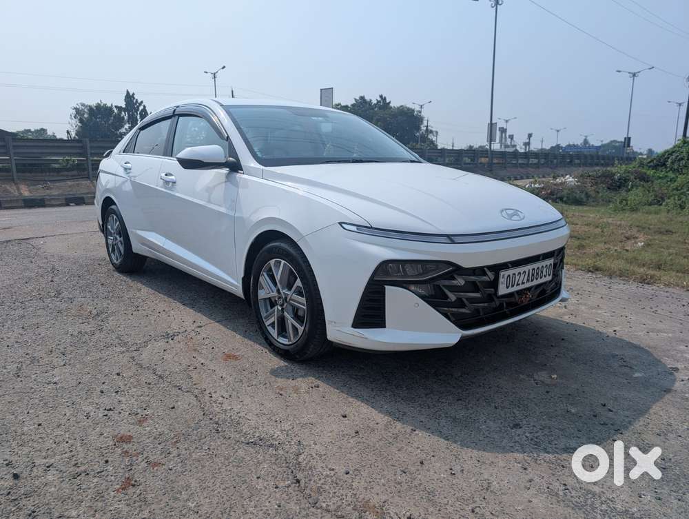Hyundai Verna 1.5 Sx (o) Turbo Petrol Mt Dual Tone, 2025, Petrol
