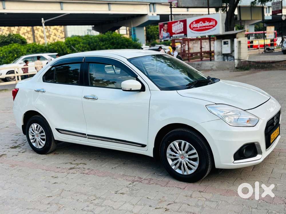 Maruti Suzuki Swift Dzire 1.2 Vxi Bsiv, 2023, Cng & Hybrids