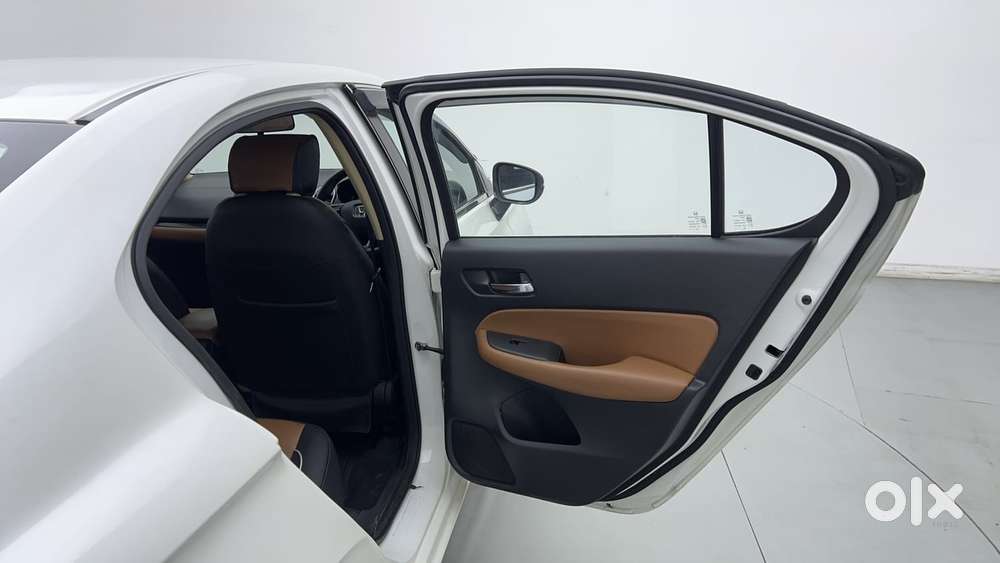 Honda City I-vtec V, 2021, Petrol