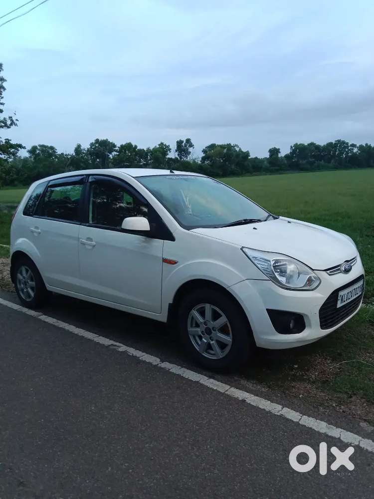 High Quality Vehicle. No Replacement. Low Kilometre.