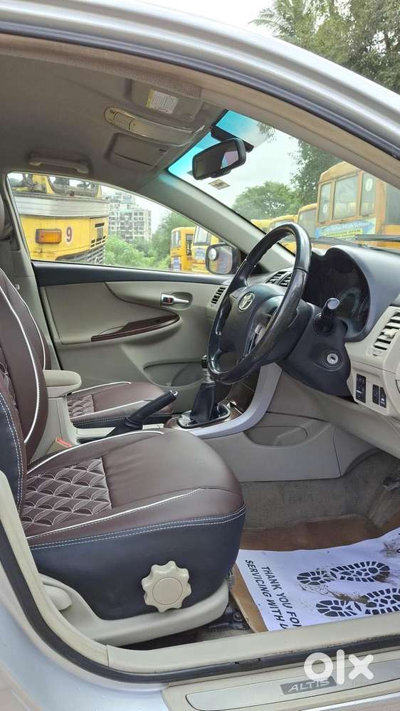 Toyota Corolla Altis Gl, 2012, Petrol