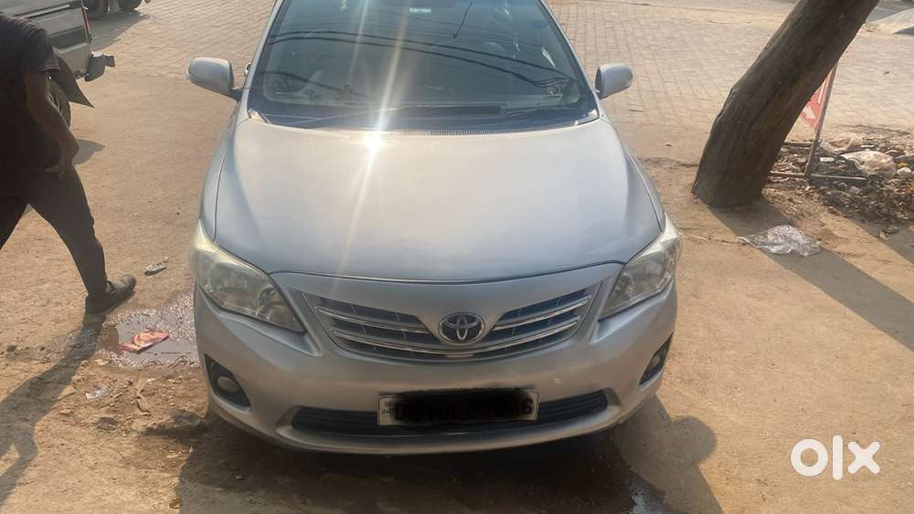 Toyota Corolla 2012 Petrol Well Maintained