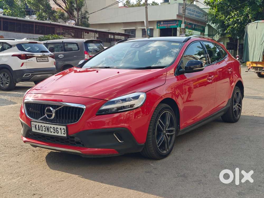 Volvo V40 Cross Country D3, 2018, Diesel
