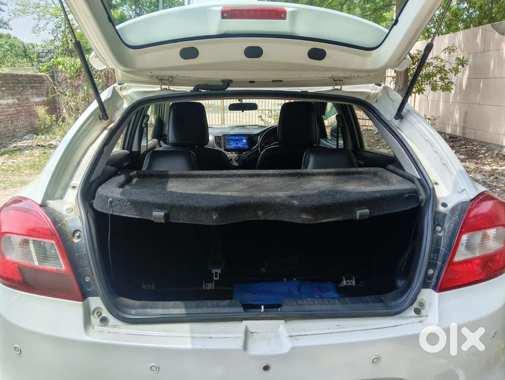 Maruti Suzuki Brezza 1.5 Lxi Smart Hybrid, 2023, Petrol