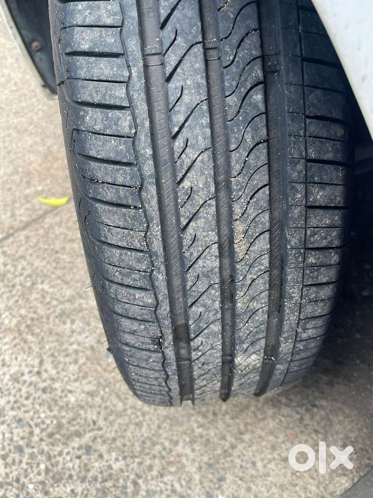 Volkswagen Vento Petrol 2013
