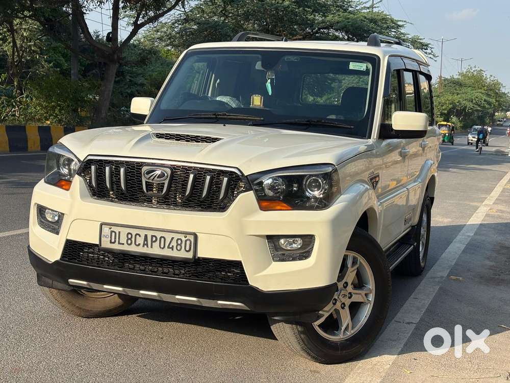 Mahindra Scorpio S10, 2016, Diesel