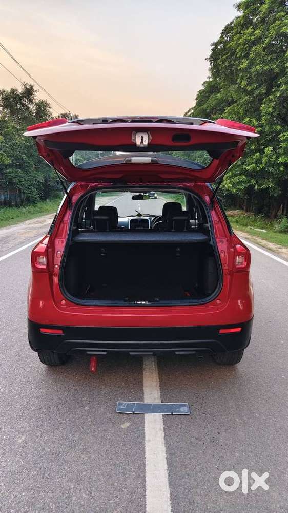 Maruti Suzuki Brezza, 2020, Petrol