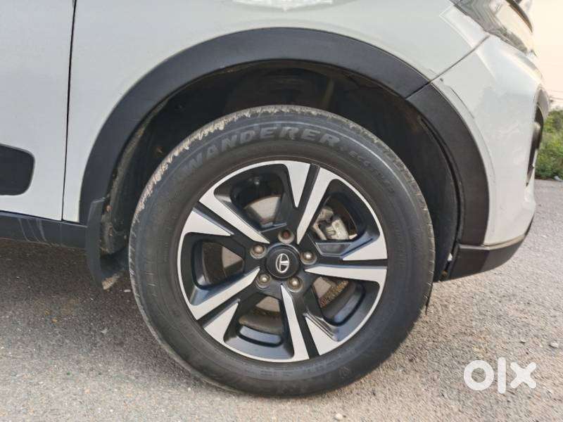 Tata Nexon Ev Xz Plus, 2022, Electric