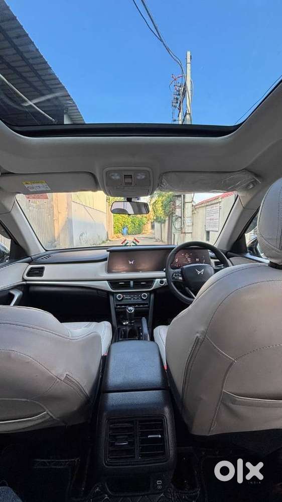 Mahindra Xuv700, 2025, Diesel