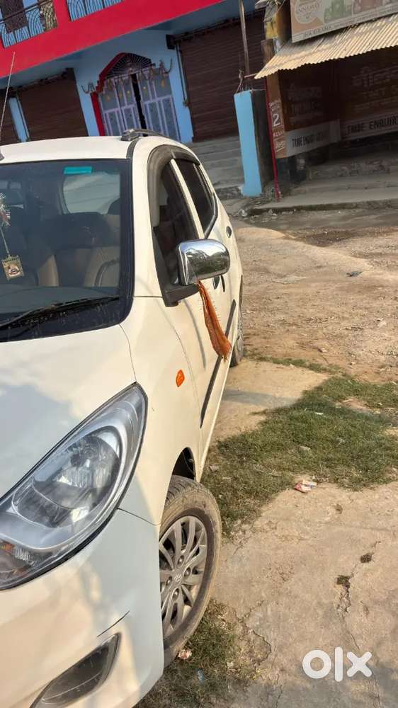 Hyundai I10 2014 Well Maintained Car
All Features Working 
No Dents
