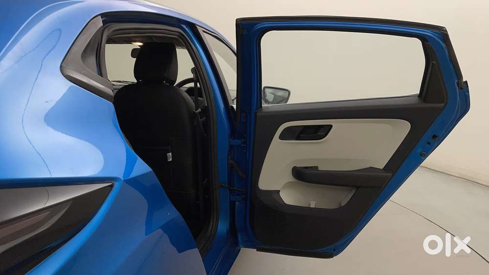Tata Altroz 1.2 Xt, 2021, Petrol