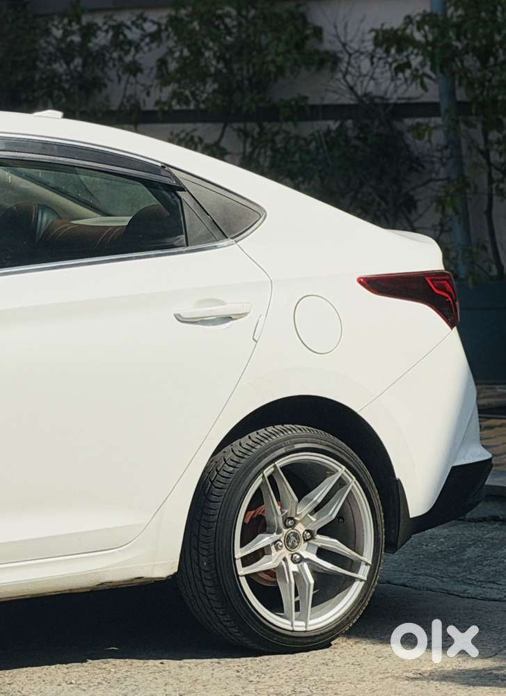 Hyundai Verna 1.5 Sx Diesel Mt, 2022, Diesel
