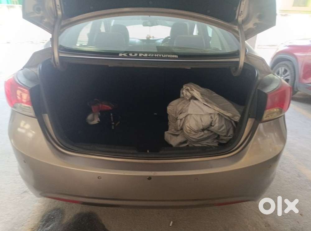 Hyundai New Elantra [2012-2015] 1.6 Sx Diesel Mt, 2013, Diesel