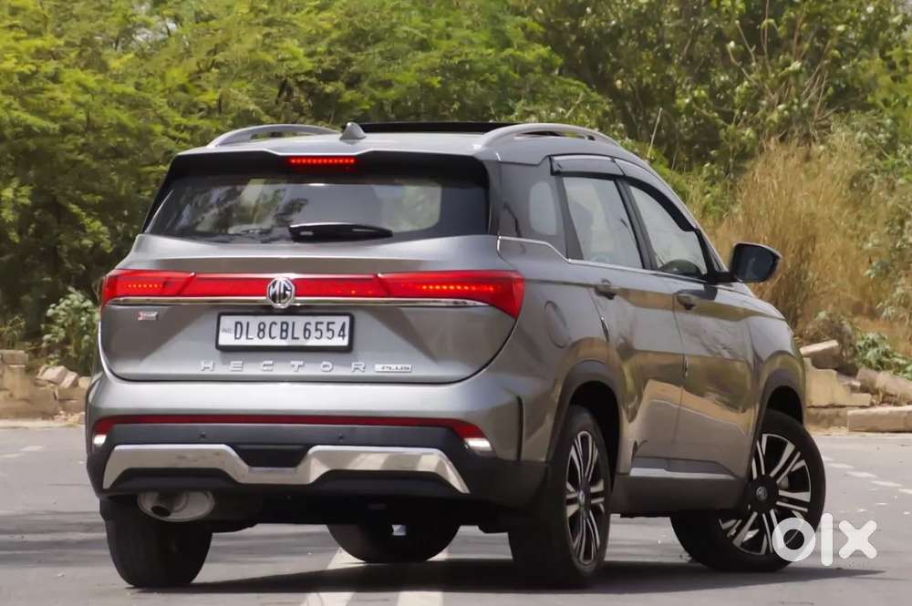 Mg Hector Plus Sharp Pro 1.5 Turbo Petrol Cvt 6 Str, 2026, Petrol