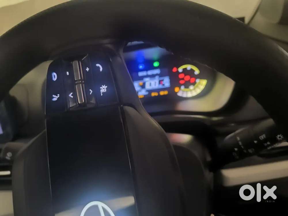 Tata Nexon Petrol 2025