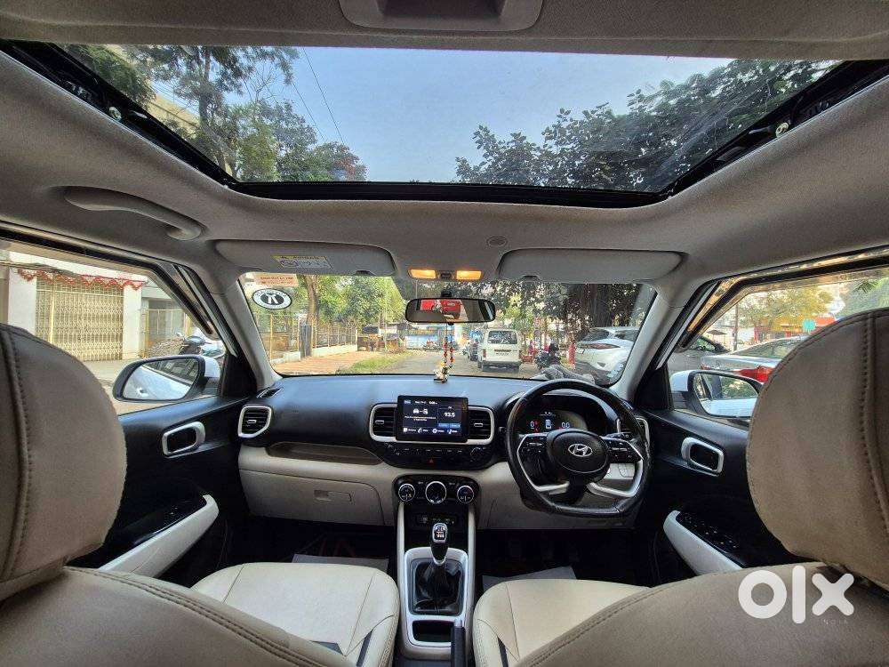 Hyundai Venue Sx Dual Tone Diesel, 2023, Diesel