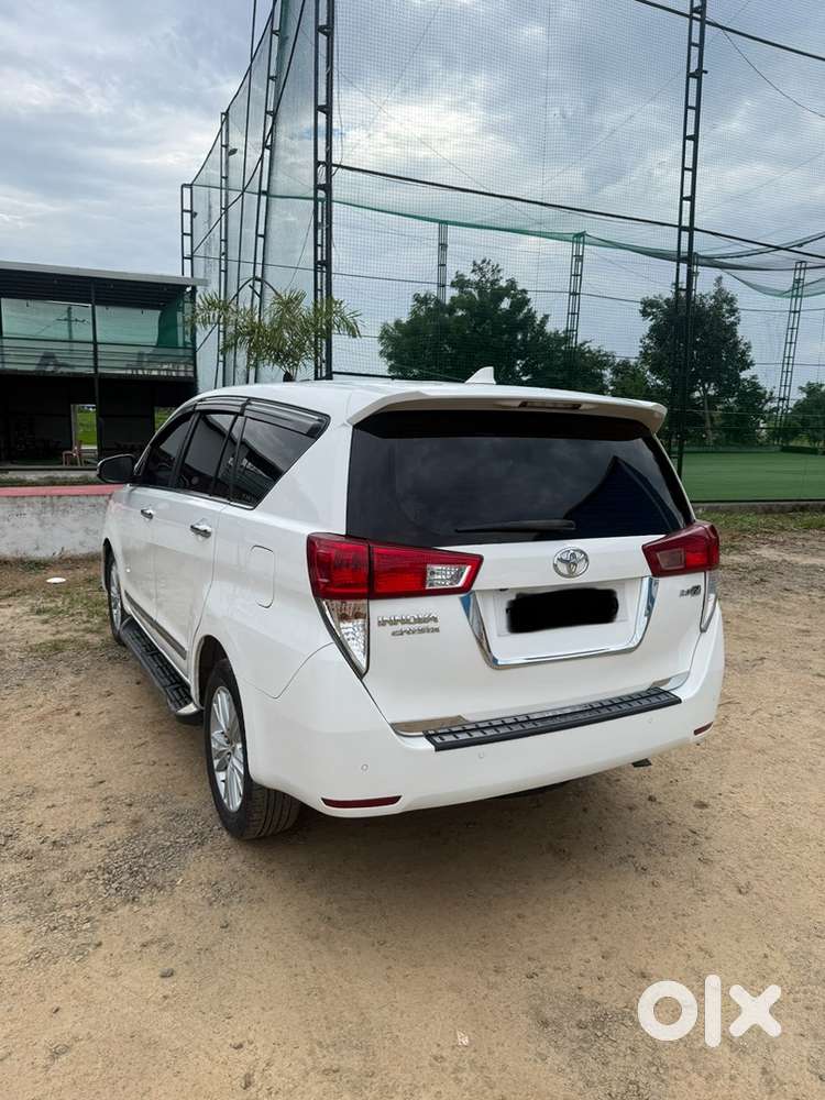 Toyota Innova Crysta 2019